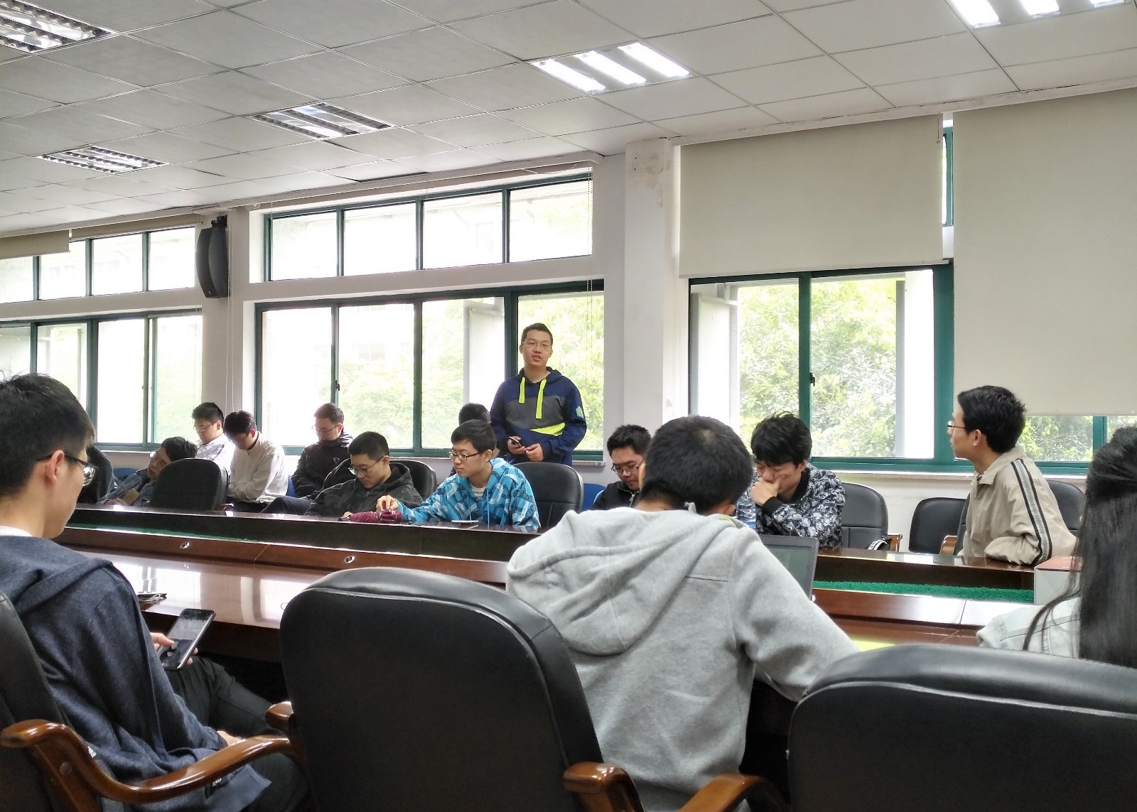 同学发言1.jpg